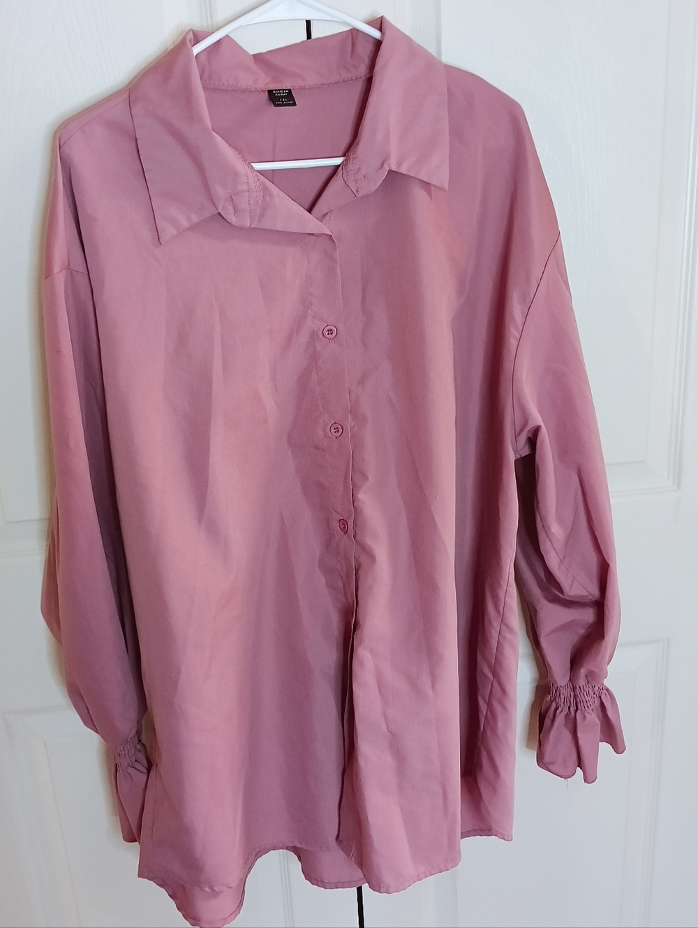 SHEIN Curve Mauve Button-Front Top